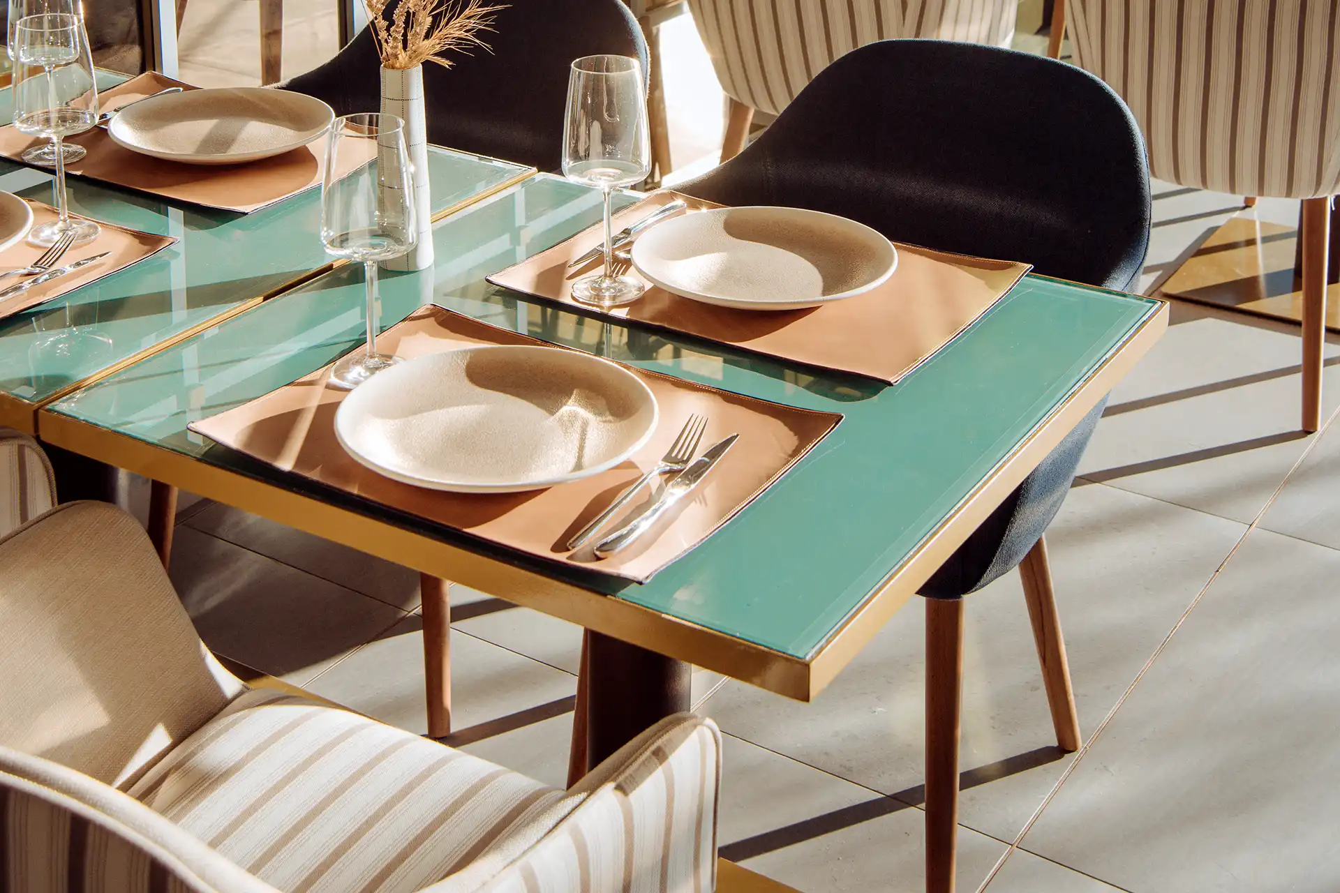 Loreana Design Two Captains