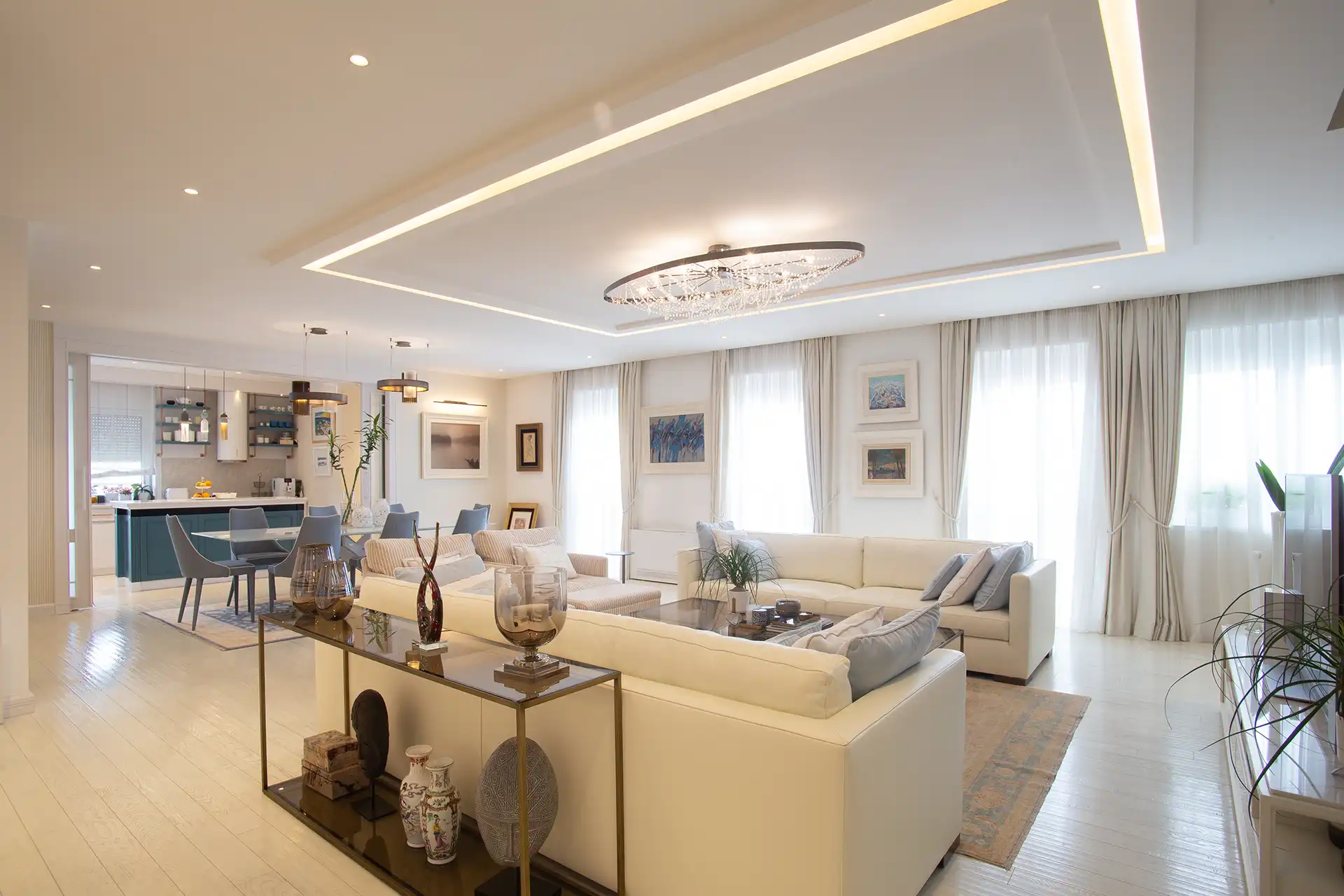 Loreana Design Vila Porto Montenegro
