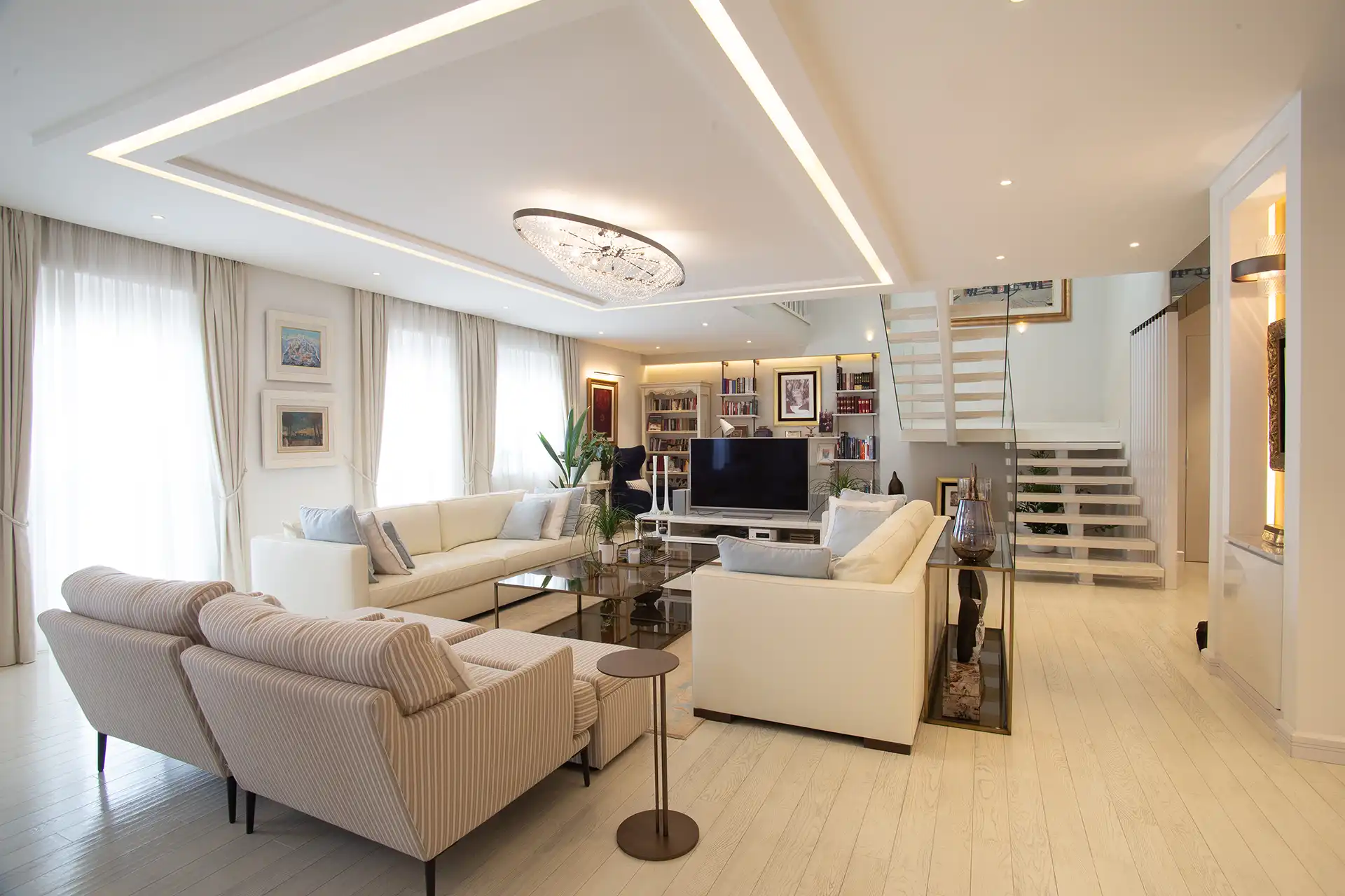 Loreana Design Vila Porto Montenegro